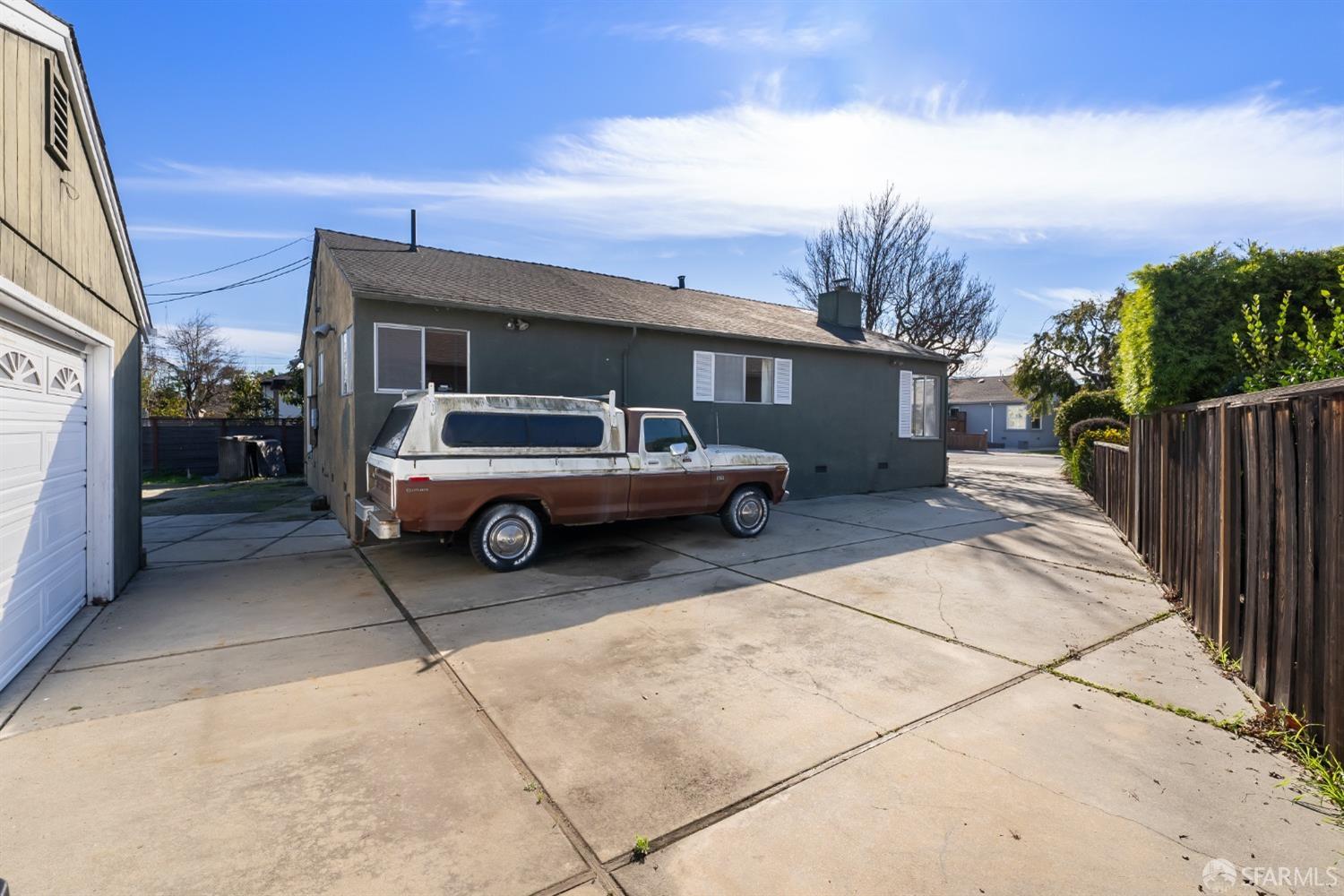 Detail Gallery Image 33 of 47 For 201 Ryder St, San Mateo,  CA 94401 - 3 Beds | 2/1 Baths