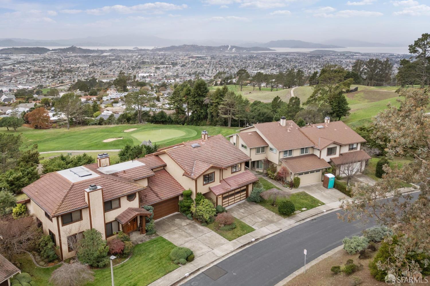 Detail Gallery Image 90 of 95 For 2227 Spyglass Ln, El Cerrito,  CA 94530 - 3 Beds | 2/1 Baths