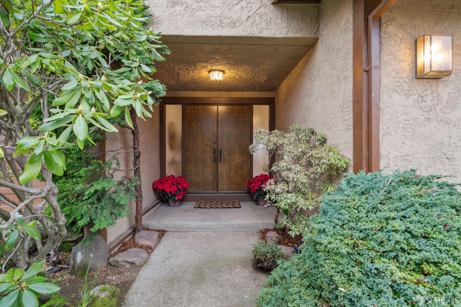 Detail Gallery Image 4 of 95 For 2227 Spyglass Ln, El Cerrito,  CA 94530 - 3 Beds | 2/1 Baths