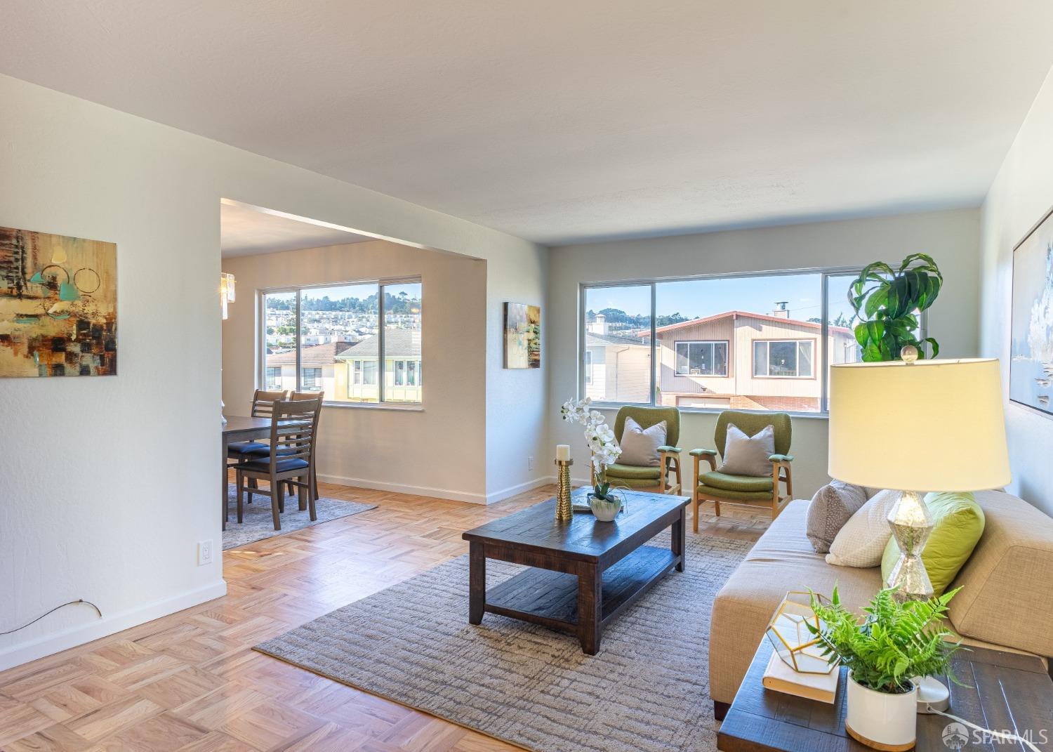 Detail Gallery Image 2 of 21 For 271 Del Prado Dr, Daly City,  CA 94015 - 3 Beds | 2 Baths