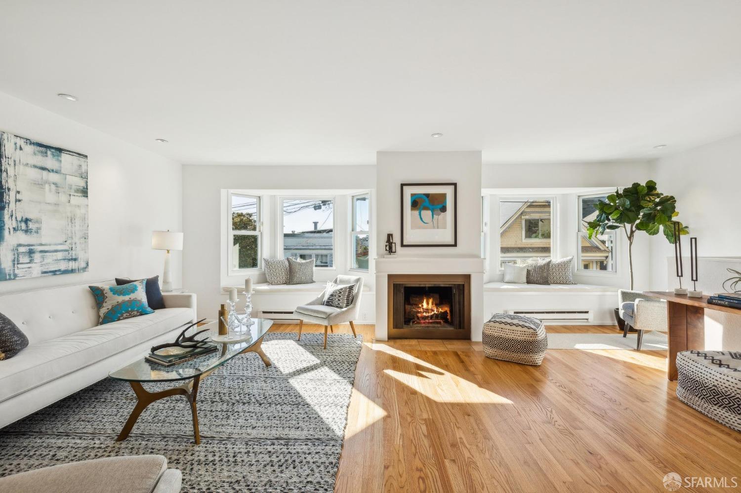 Detail Gallery Image 2 of 64 For 36 Sussex St, San Francisco,  CA 94131 - 3 Beds | 2/1 Baths