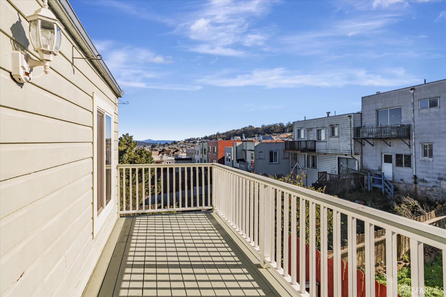 Detail Gallery Image 32 of 35 For 351 Wellington Ave, Daly City,  CA 94014 - 3 Beds | 1/1 Baths