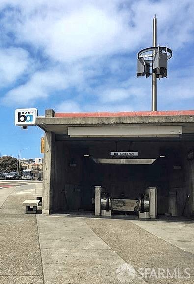 Edinburgh Street, San Francisco, California image 19