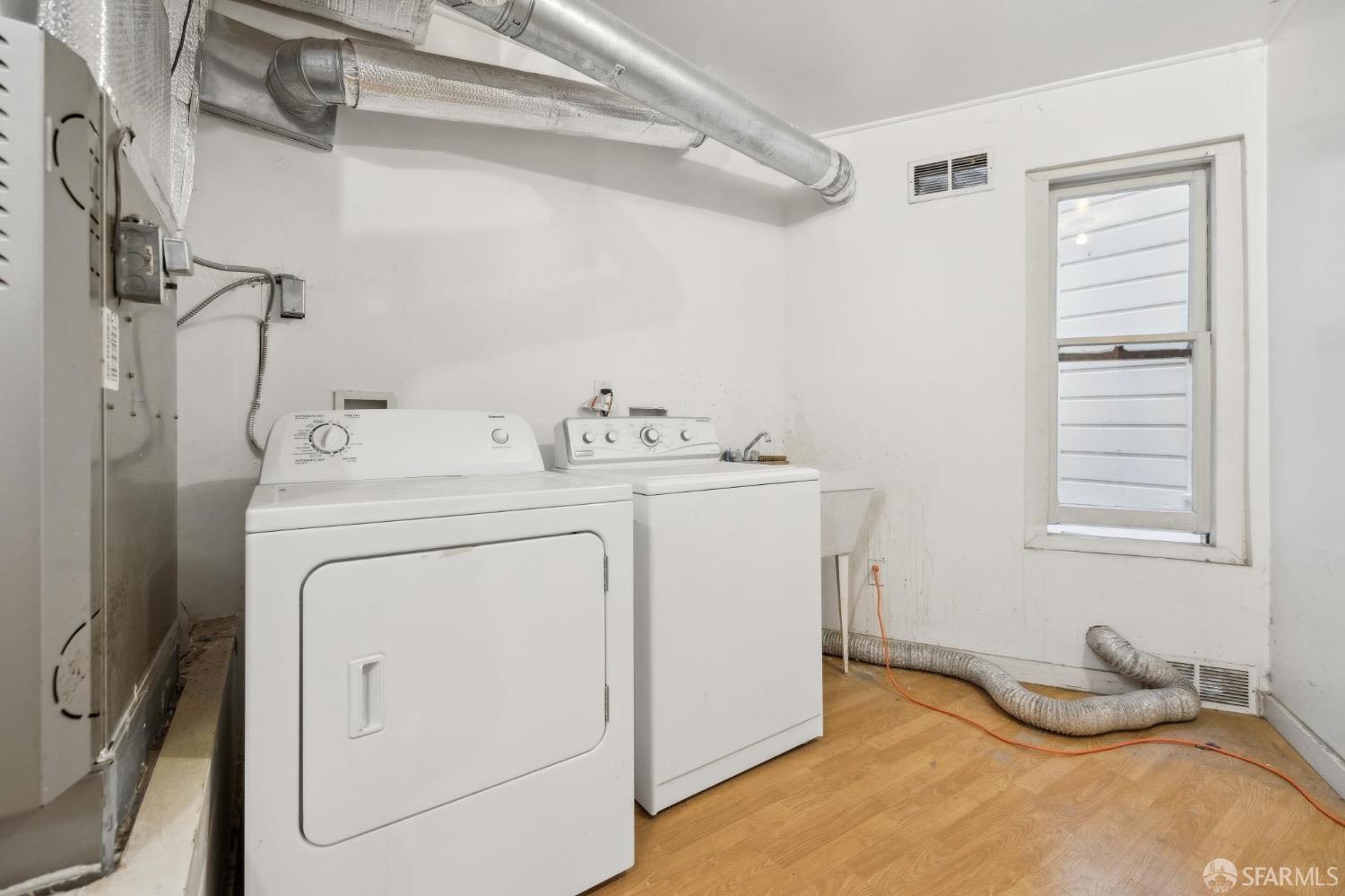 Photo #18: 424077097 Listing: Photo #18