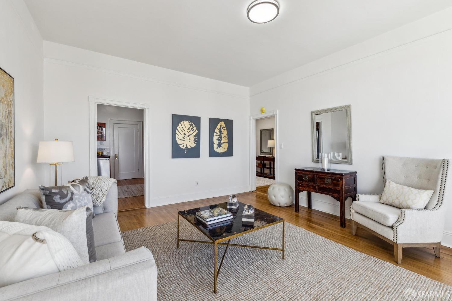 Photo #12: 424073753 Listing: Photo #12