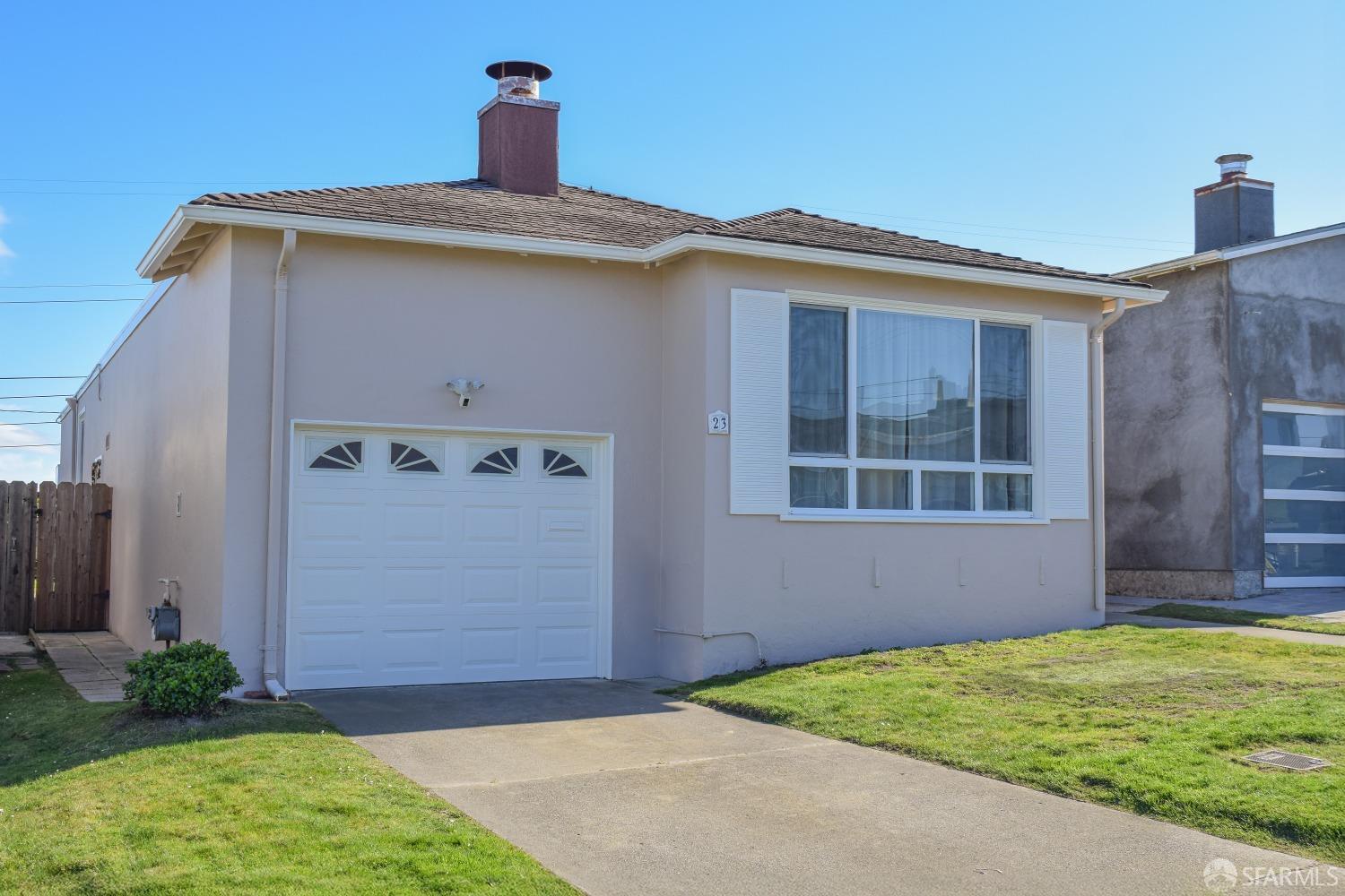 Wavecrest Drive, Daly City, California image 3