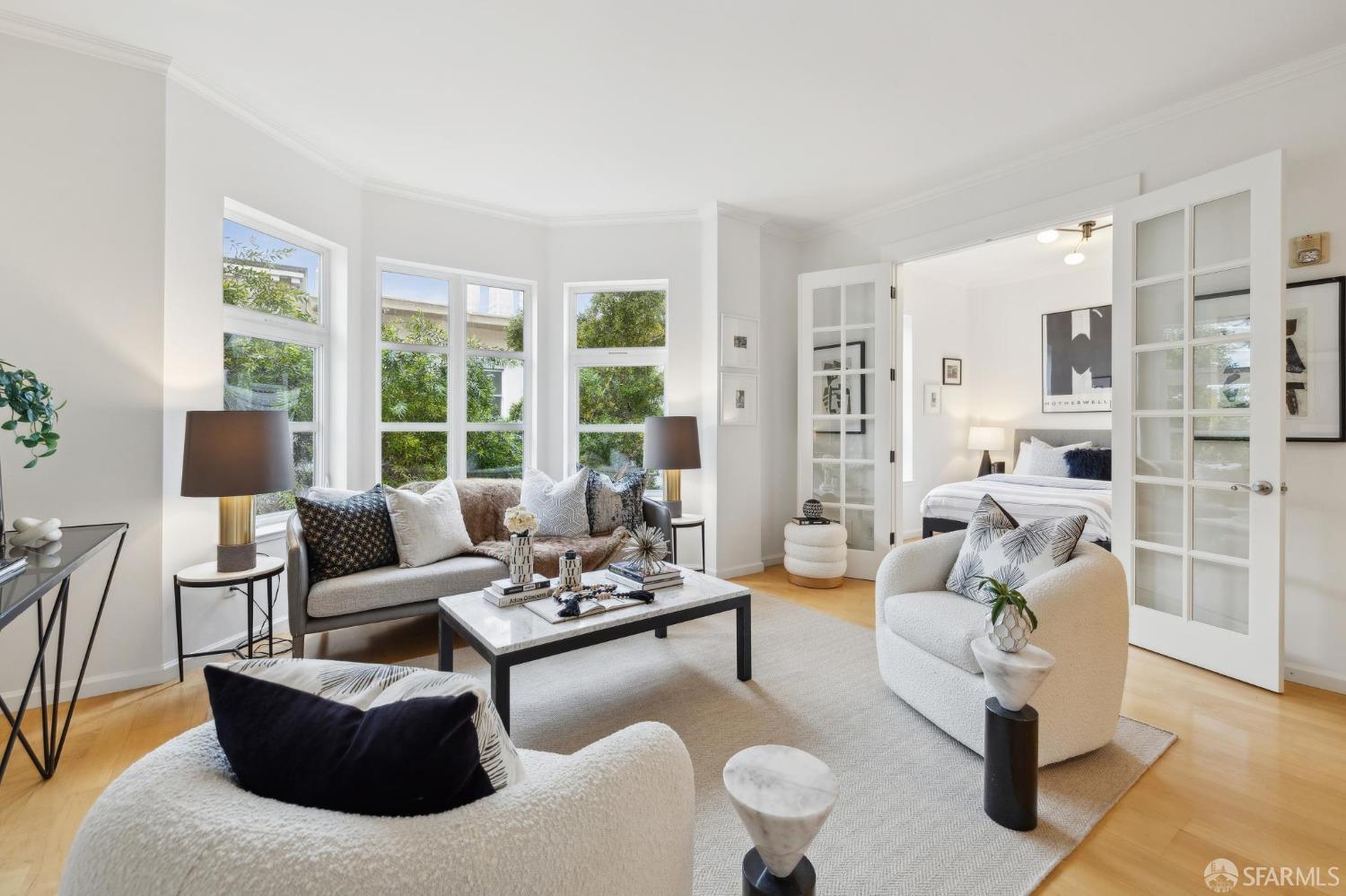 Photo #5: 425006892 Listing 
