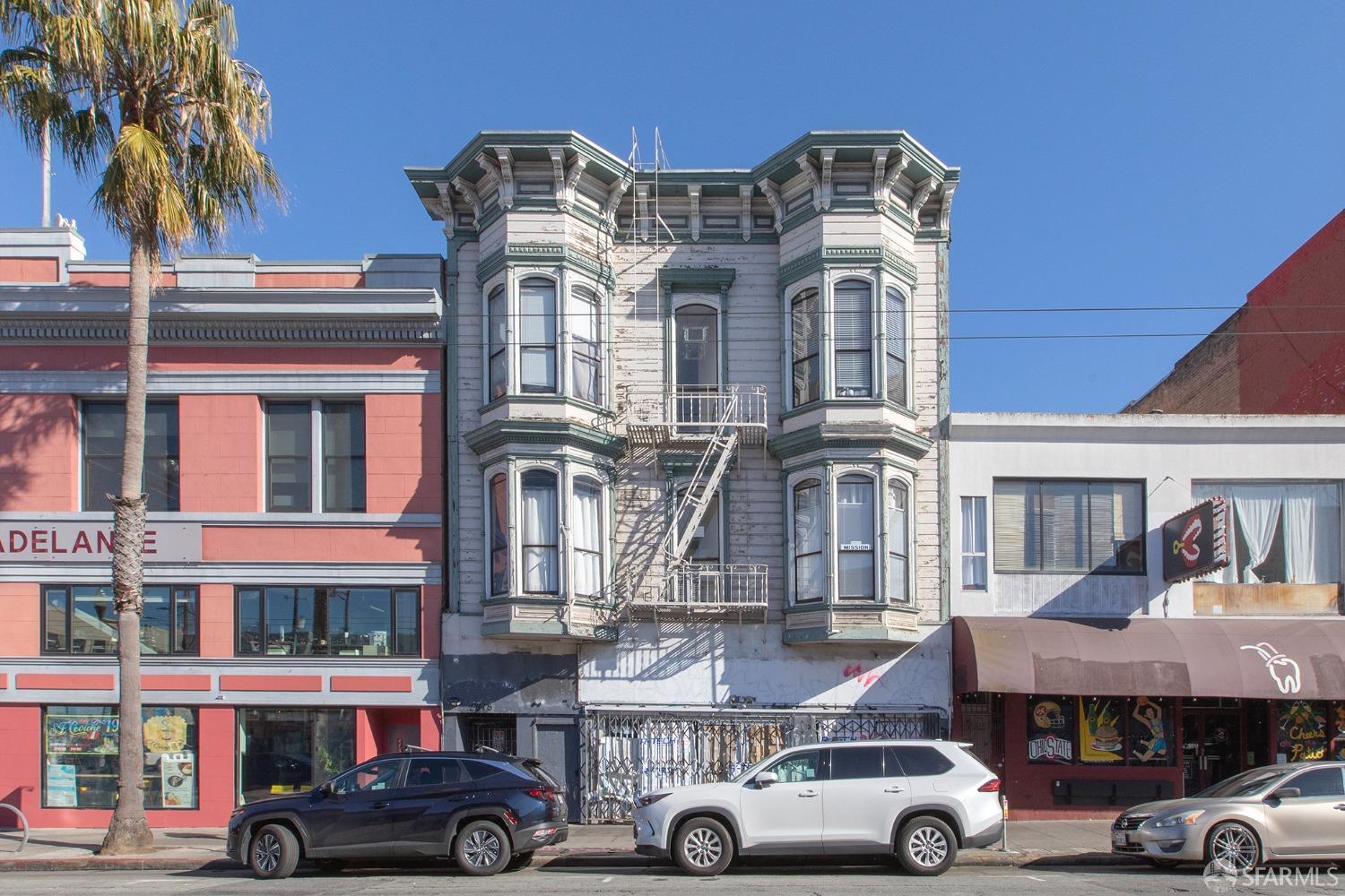 Detail Gallery Image 1 of 7 For 2317 Mission St, San Francisco,  CA 94110 - – Beds | – Baths