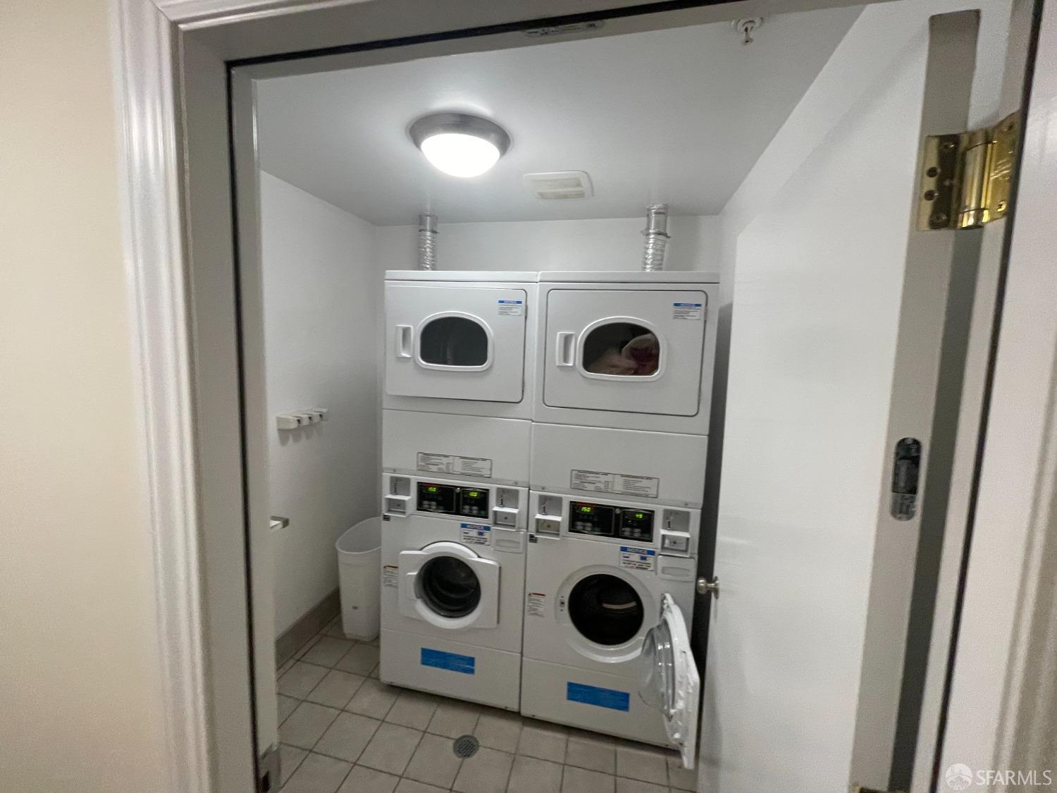 1416 Larkin UNIT B, San Francisco, CA, 94109