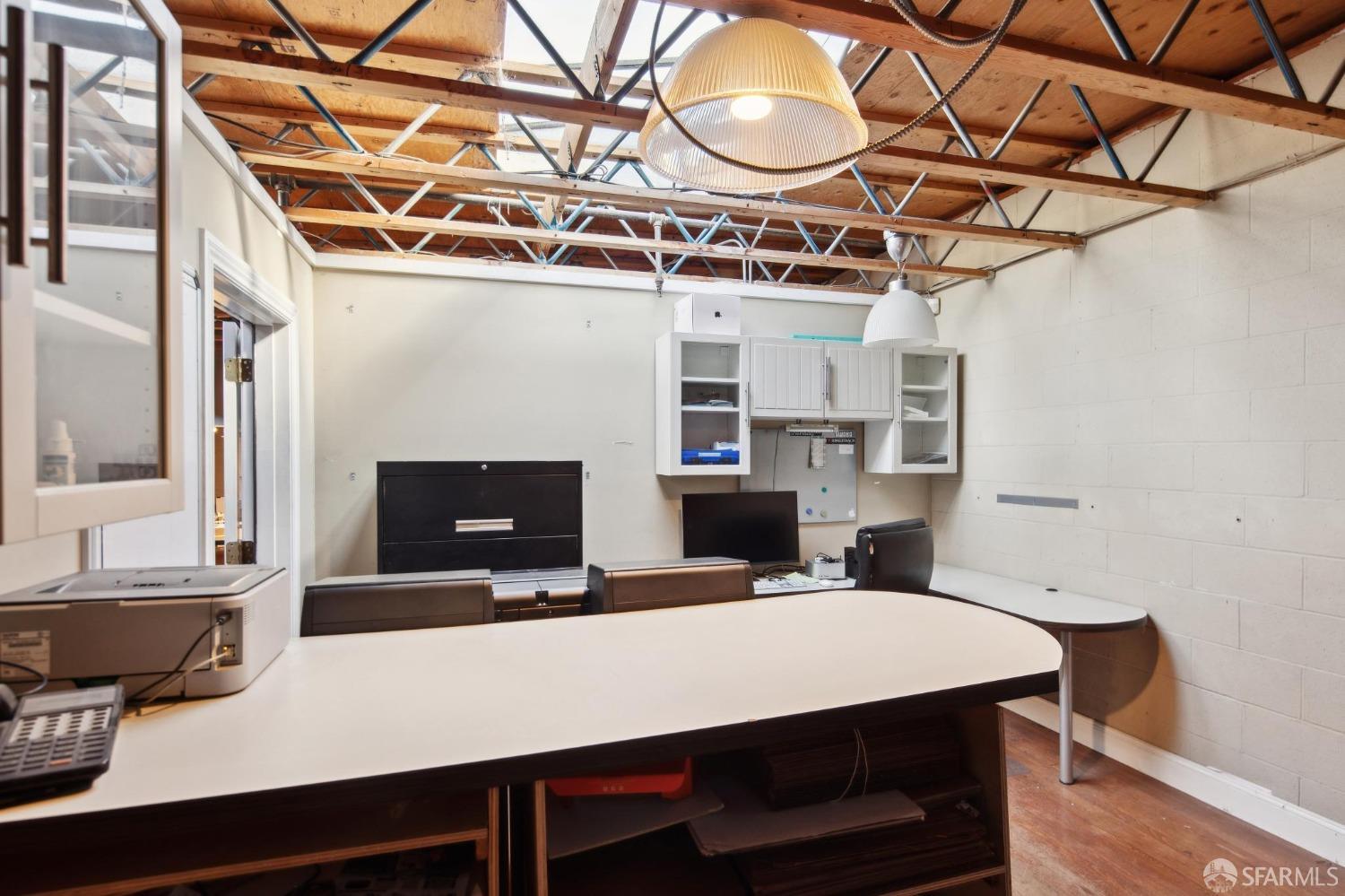 Detail Gallery Image 16 of 25 For 2014 Oakdale Ave, San Francisco,  CA 94124 - – Beds | – Baths