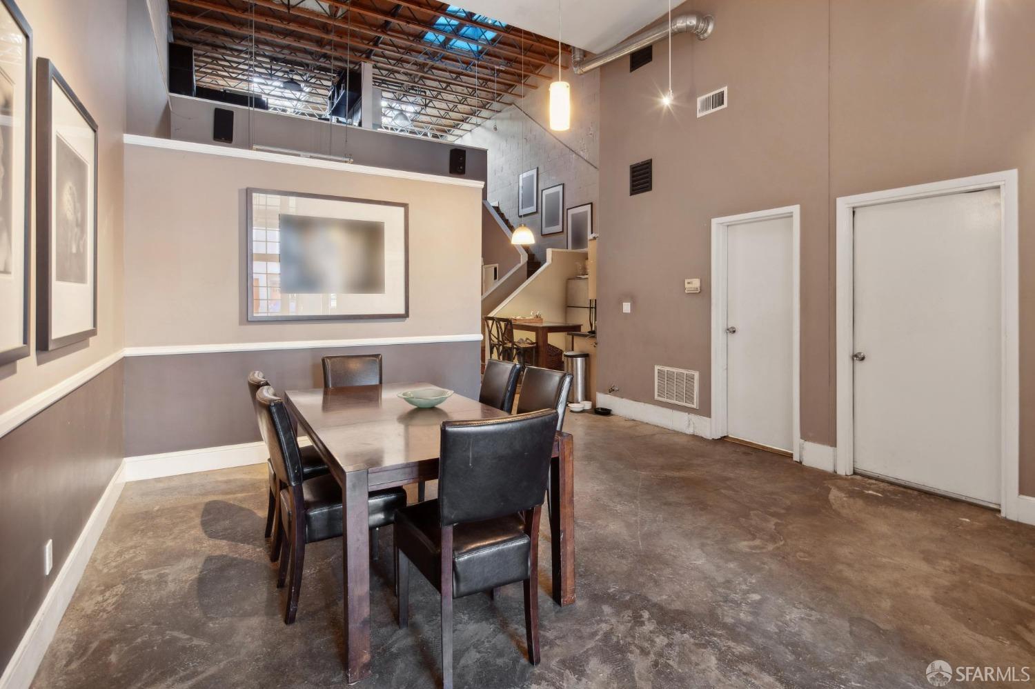 Detail Gallery Image 4 of 25 For 2014 Oakdale Ave, San Francisco,  CA 94124 - – Beds | – Baths