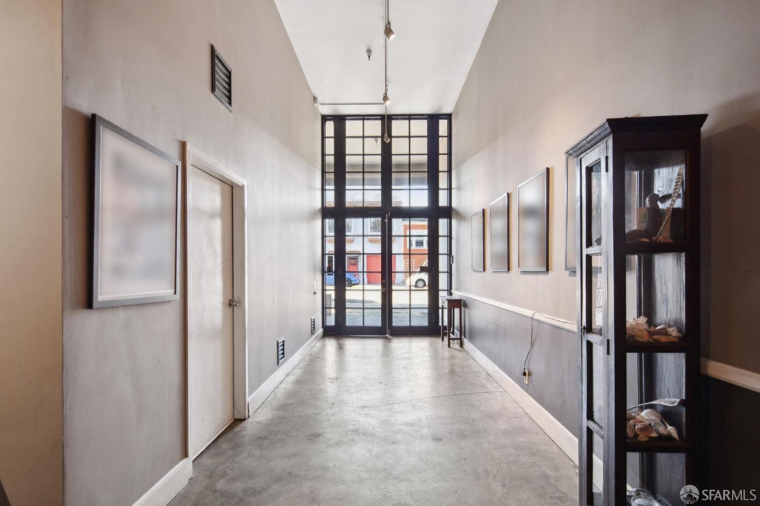 Detail Gallery Image 2 of 25 For 2014 Oakdale Ave, San Francisco,  CA 94124 - – Beds | – Baths