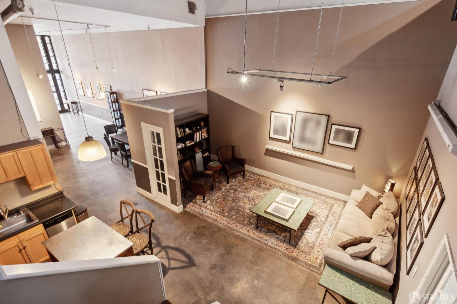 Detail Gallery Image 11 of 25 For 2014 Oakdale Ave, San Francisco,  CA 94124 - – Beds | – Baths