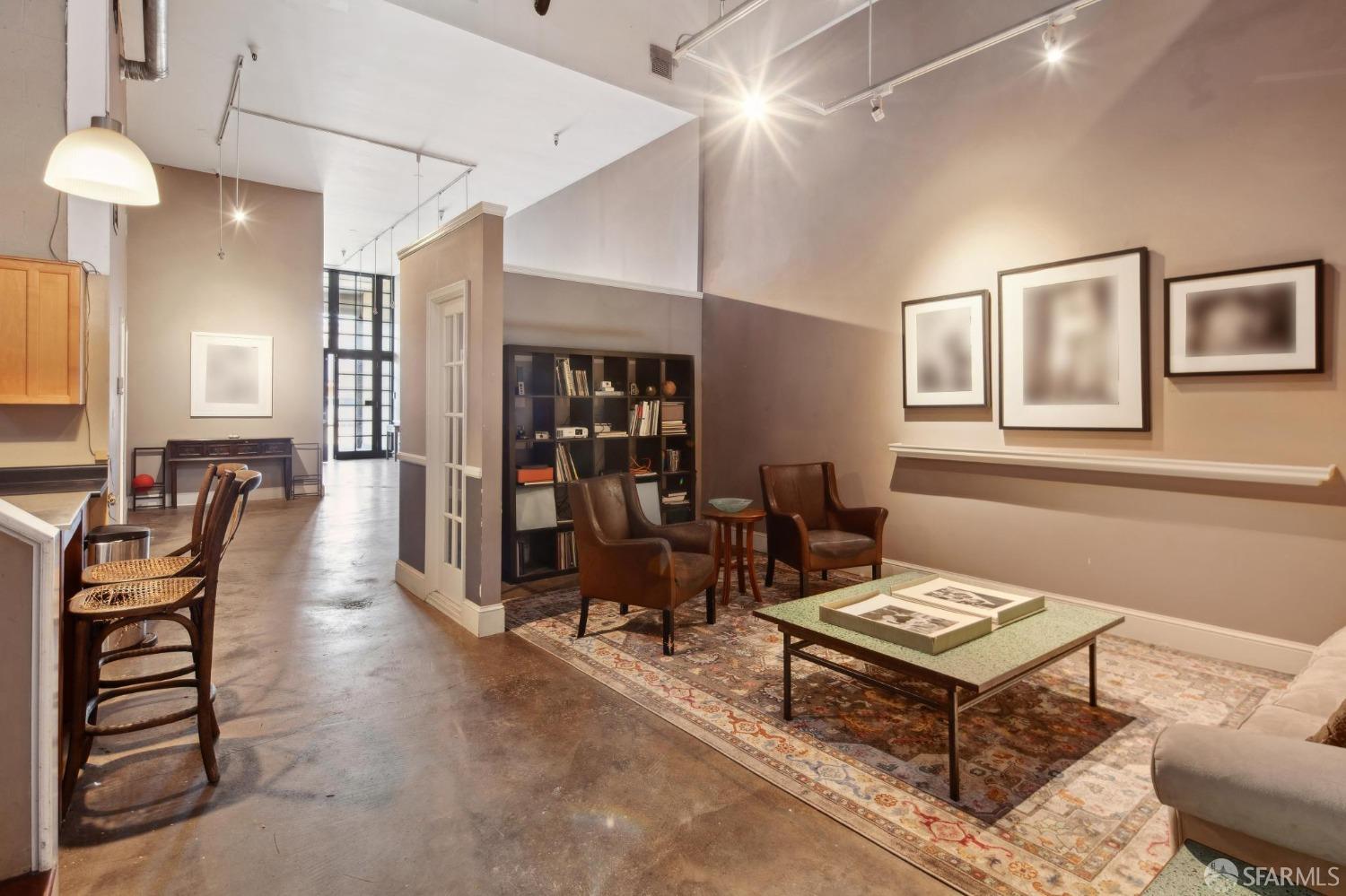 Detail Gallery Image 6 of 25 For 2014 Oakdale Ave, San Francisco,  CA 94124 - – Beds | – Baths