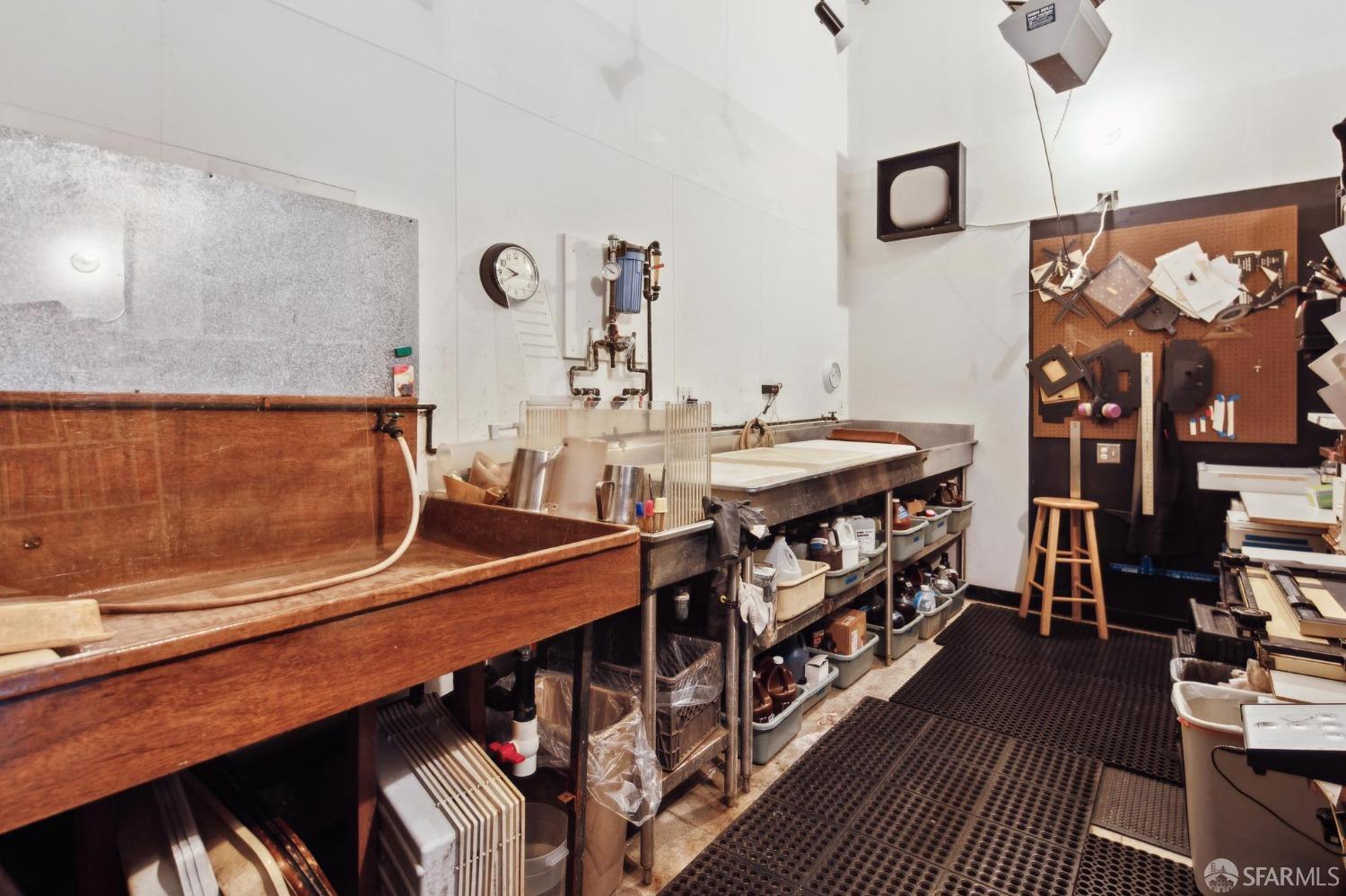 Detail Gallery Image 21 of 25 For 2014 Oakdale Ave, San Francisco,  CA 94124 - – Beds | – Baths