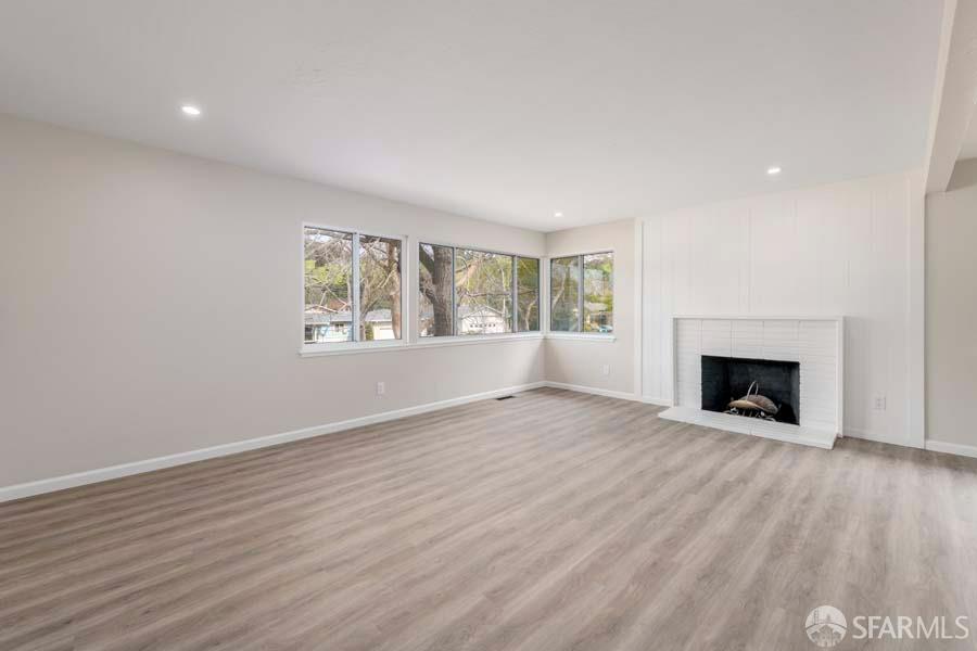 Detail Gallery Image 7 of 41 For 3430 Morningside Dr, El Sobrante,  CA 94803 - 4 Beds | 3 Baths
