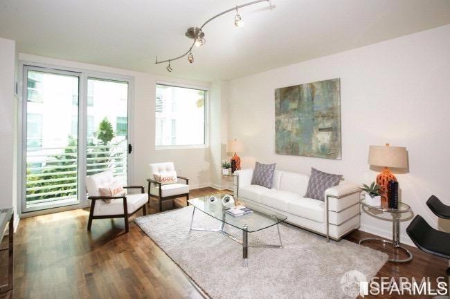 Detail Gallery Image 1 of 1 For 555 4th St #534,  San Francisco,  CA 94107 - 1 Beds | 1 Baths