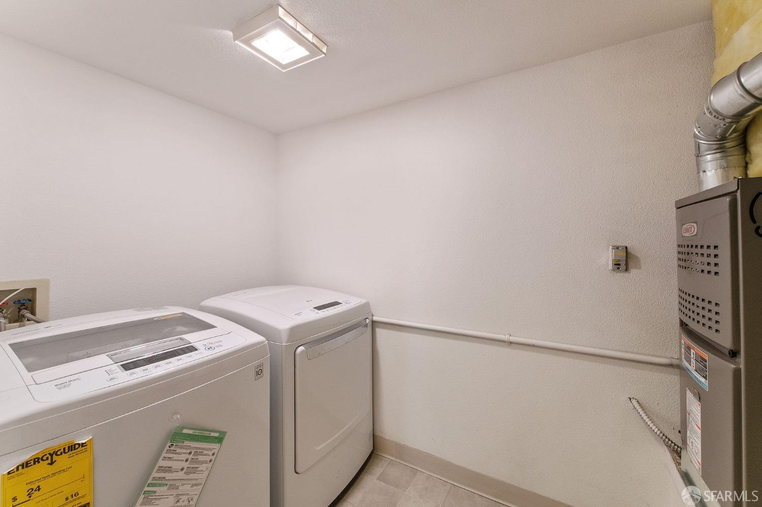 Detail Gallery Image 17 of 54 For 4369 Terrabella Way, Oakland,  CA 94619 - 3 Beds | 2 Baths