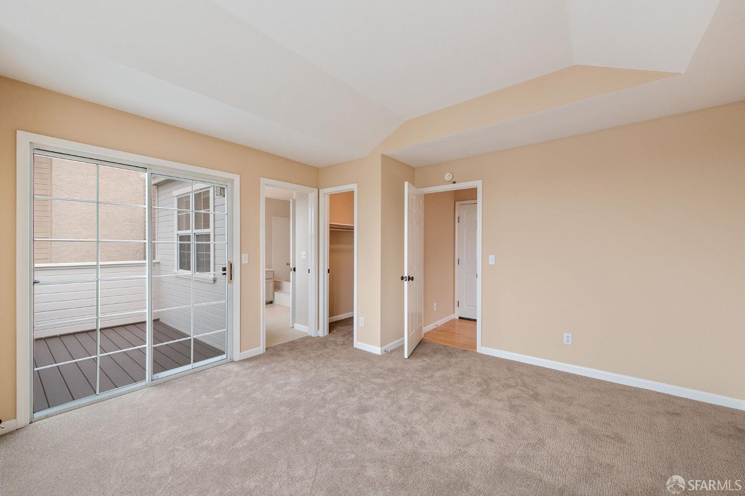 Detail Gallery Image 19 of 54 For 4369 Terrabella Way, Oakland,  CA 94619 - 3 Beds | 2 Baths