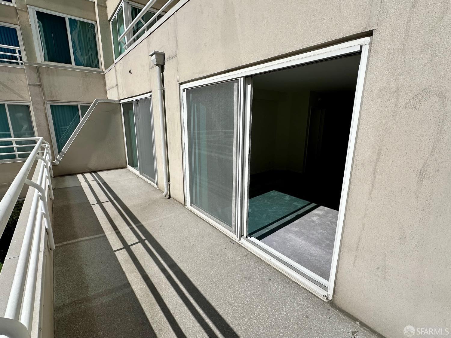 Detail Gallery Image 2 of 29 For 111 Chestnut St #208,  San Francisco,  CA 94111 - 1 Beds | 1 Baths