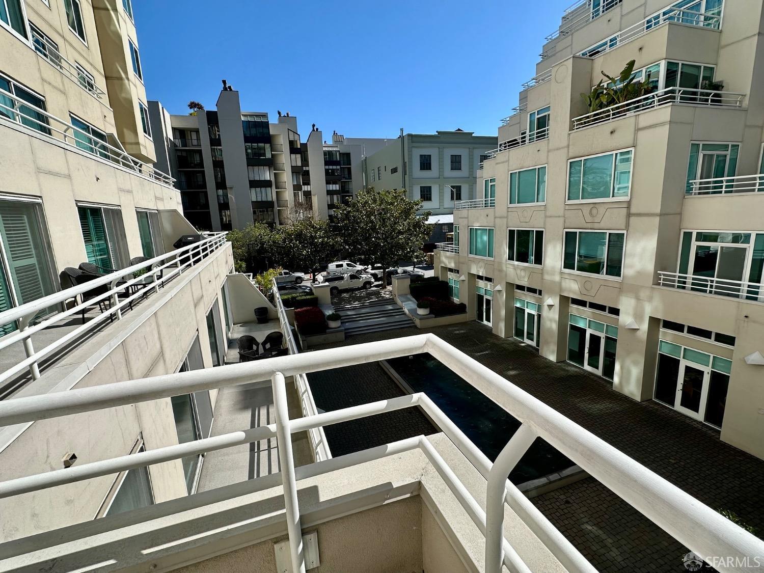 Detail Gallery Image 5 of 29 For 111 Chestnut St #208,  San Francisco,  CA 94111 - 1 Beds | 1 Baths