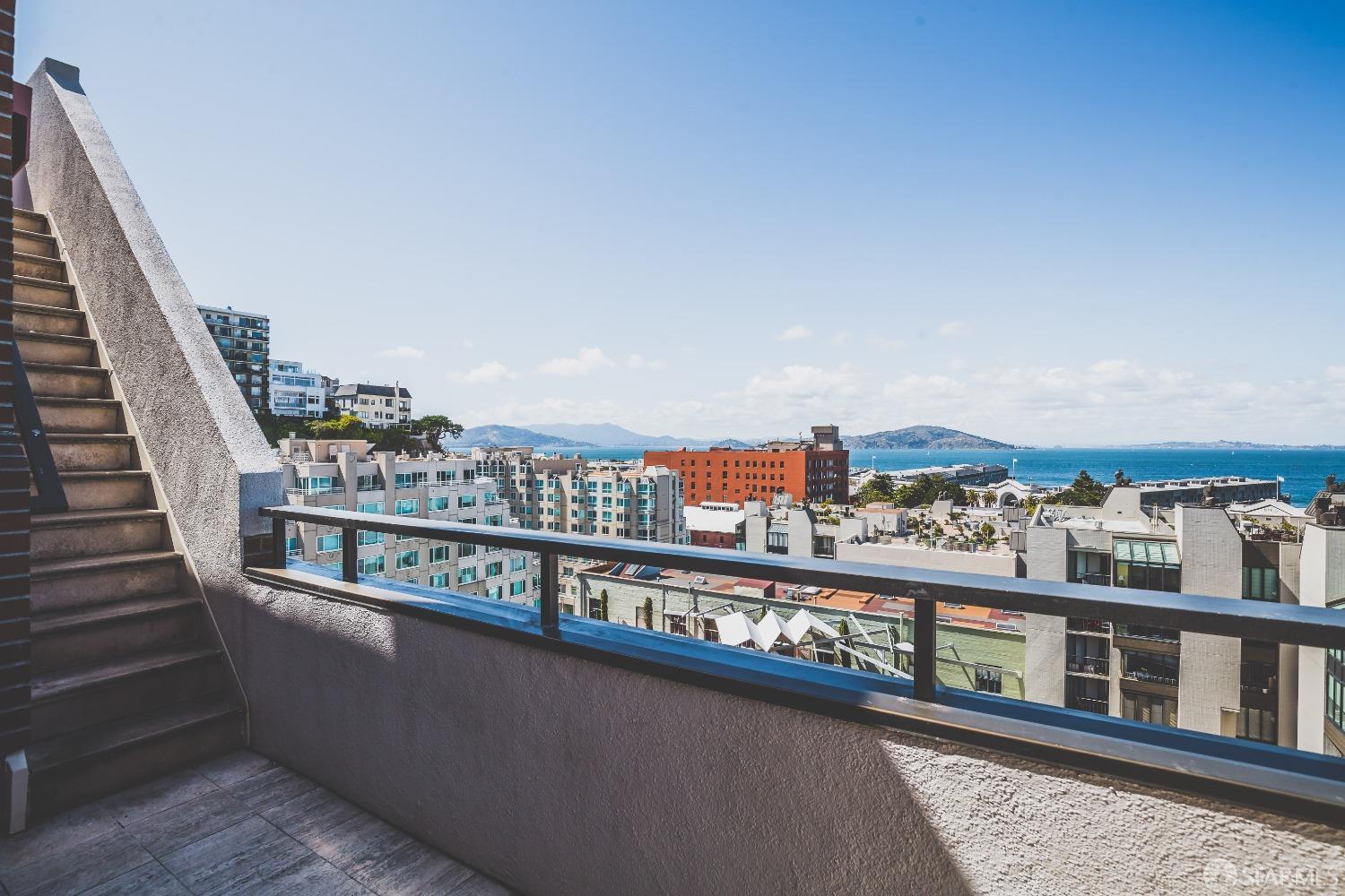 Detail Gallery Image 30 of 33 For 101 Lombard St 903w,  San Francisco,  CA 94111 - 2 Beds | 2 Baths