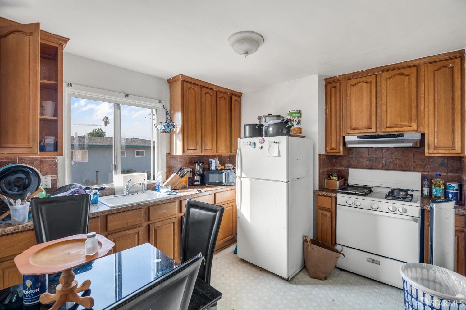 Detail Gallery Image 11 of 14 For 736 Cedar St, Redwood City,  CA 94063 - – Beds | – Baths