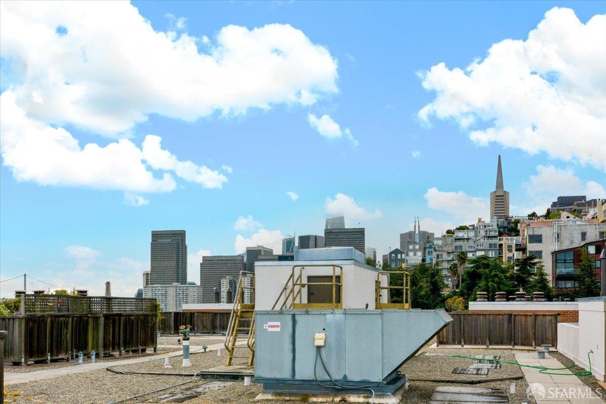 Detail Gallery Image 26 of 33 For 101 Lombard St 903w,  San Francisco,  CA 94111 - 2 Beds | 2 Baths