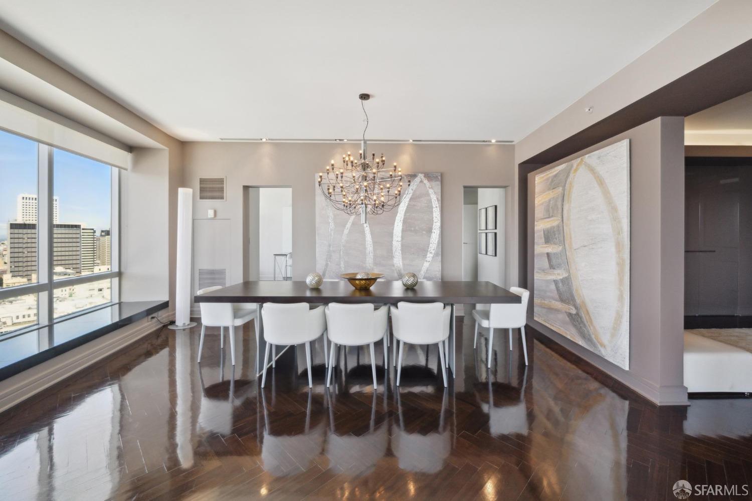 Photo #2: 425017147 Listing 