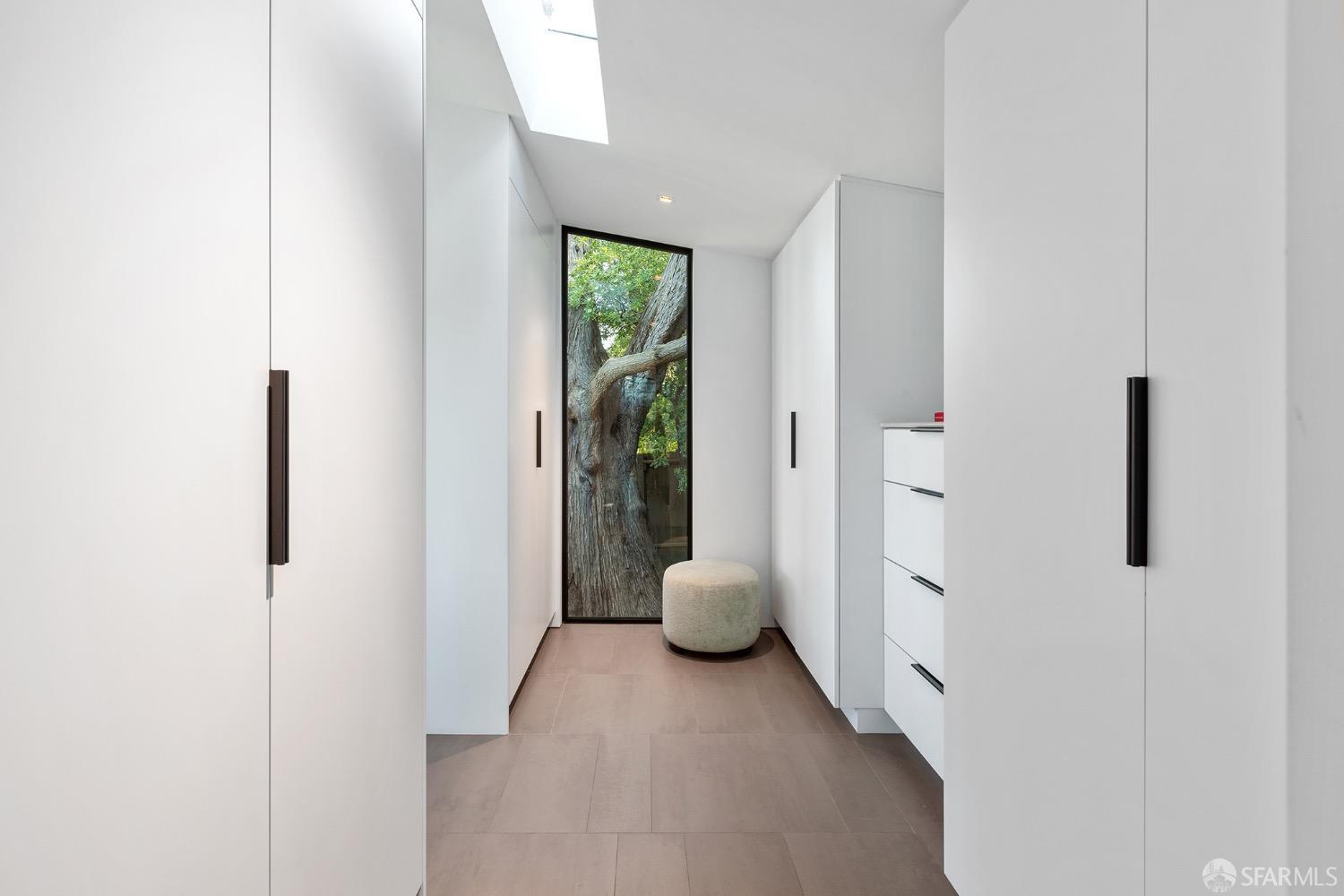 Detail Gallery Image 60 of 93 For 335 Diamond St, San Francisco,  CA 94114 - 3 Beds | 3 Baths