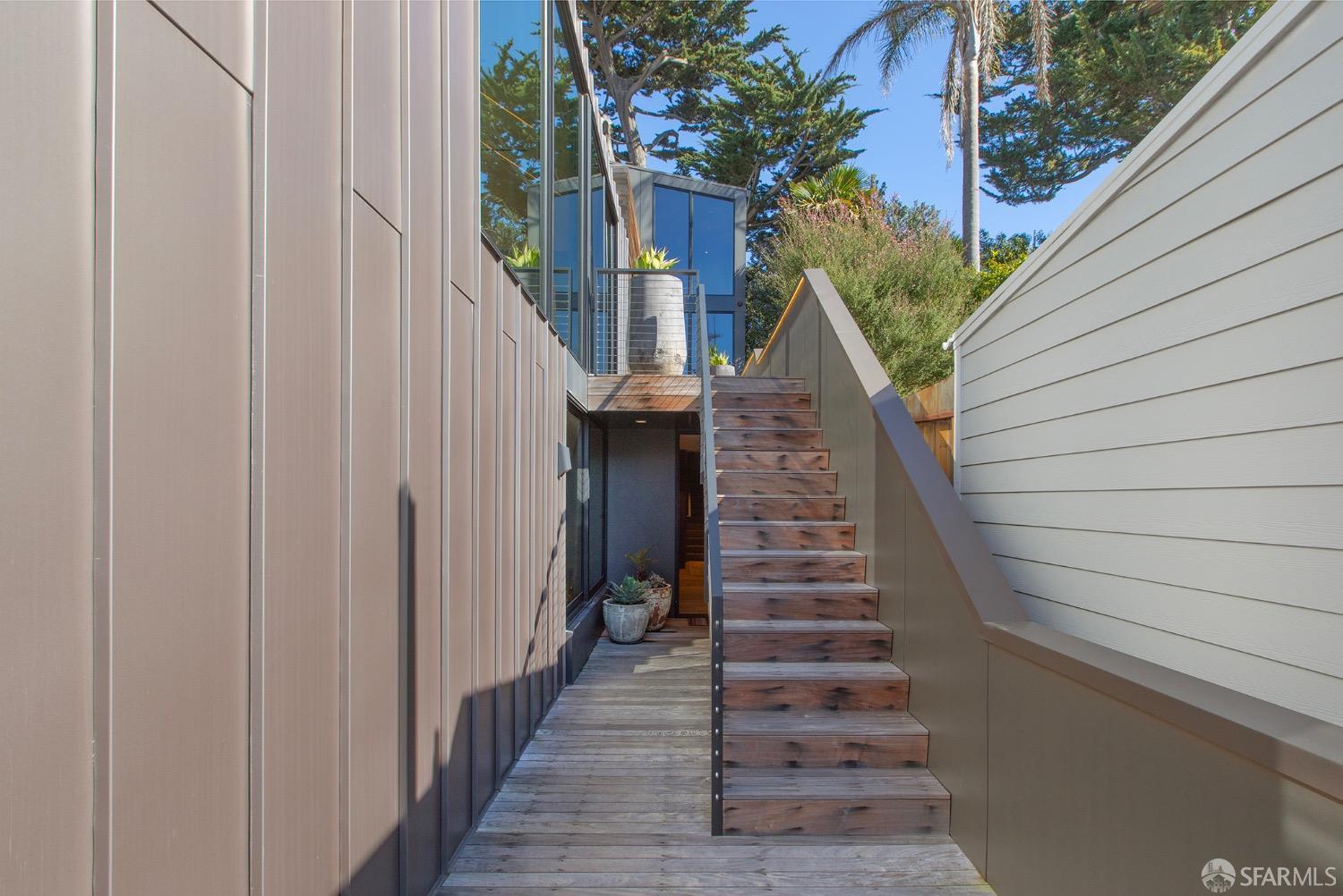Detail Gallery Image 64 of 93 For 335 Diamond St, San Francisco,  CA 94114 - 3 Beds | 3 Baths