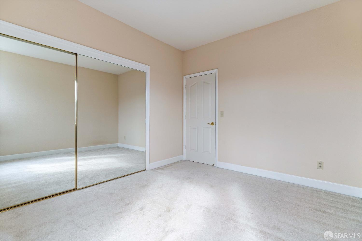 Detail Gallery Image 25 of 49 For 17 Lakewood Cir, San Mateo,  CA 94402 - 4 Beds | 3 Baths