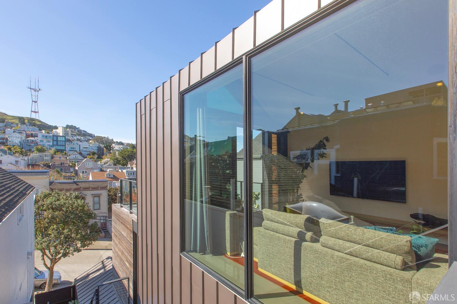 Detail Gallery Image 85 of 93 For 335 Diamond St, San Francisco,  CA 94114 - 3 Beds | 3 Baths