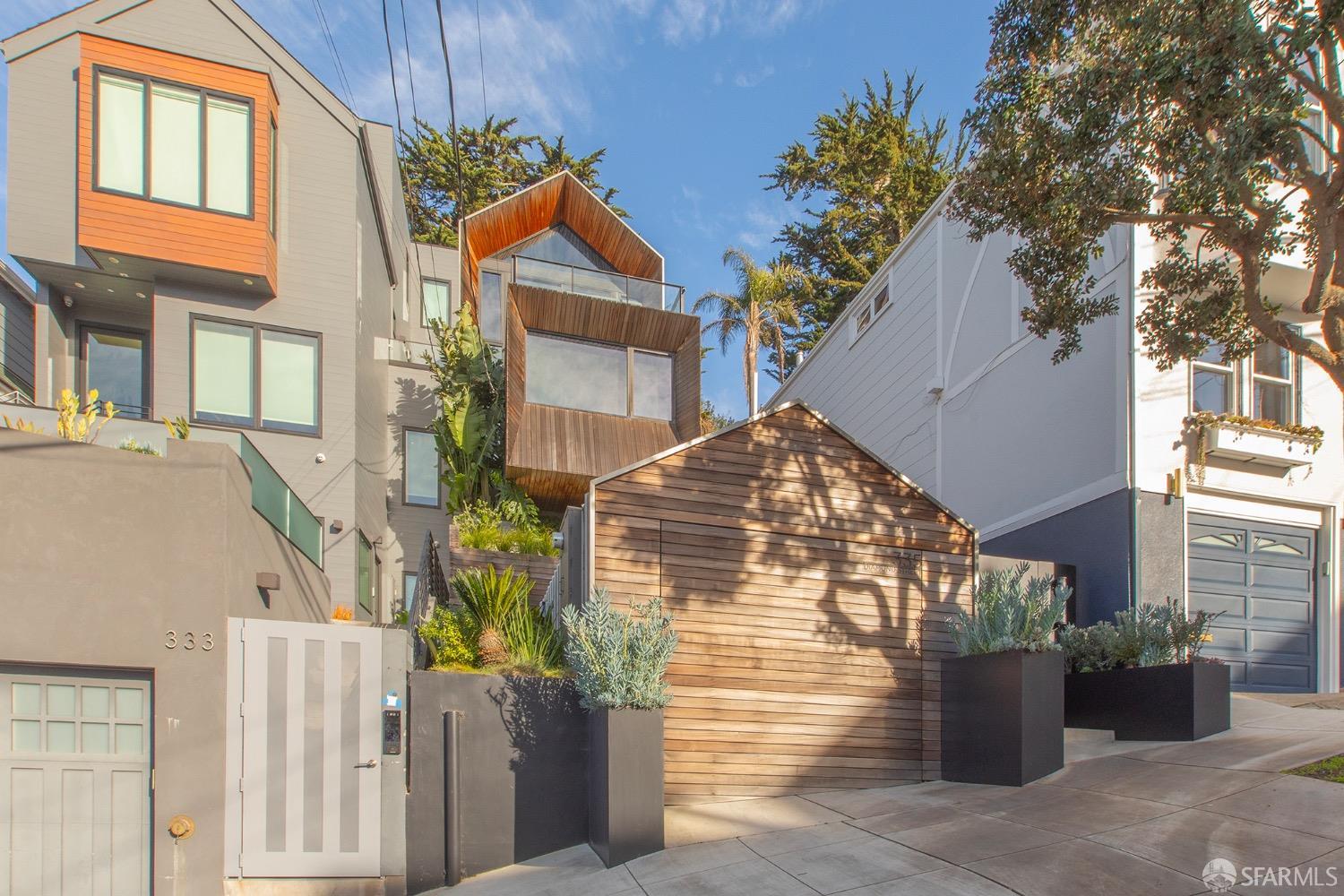 Detail Gallery Image 87 of 93 For 335 Diamond St, San Francisco,  CA 94114 - 3 Beds | 3 Baths