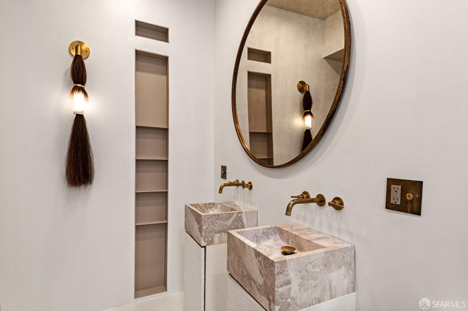 Photo #19: 425018368 Listing: Photo #19