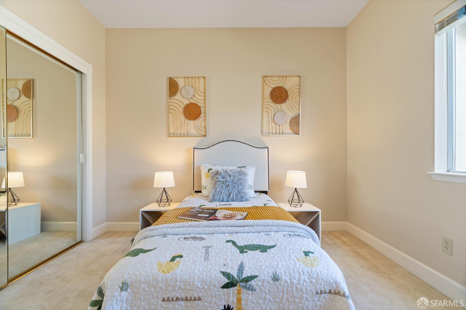 Detail Gallery Image 27 of 49 For 17 Lakewood Cir, San Mateo,  CA 94402 - 4 Beds | 3 Baths