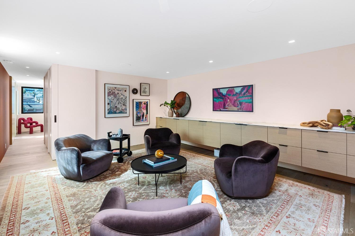 Detail Gallery Image 73 of 93 For 335 Diamond St, San Francisco,  CA 94114 - 3 Beds | 3 Baths