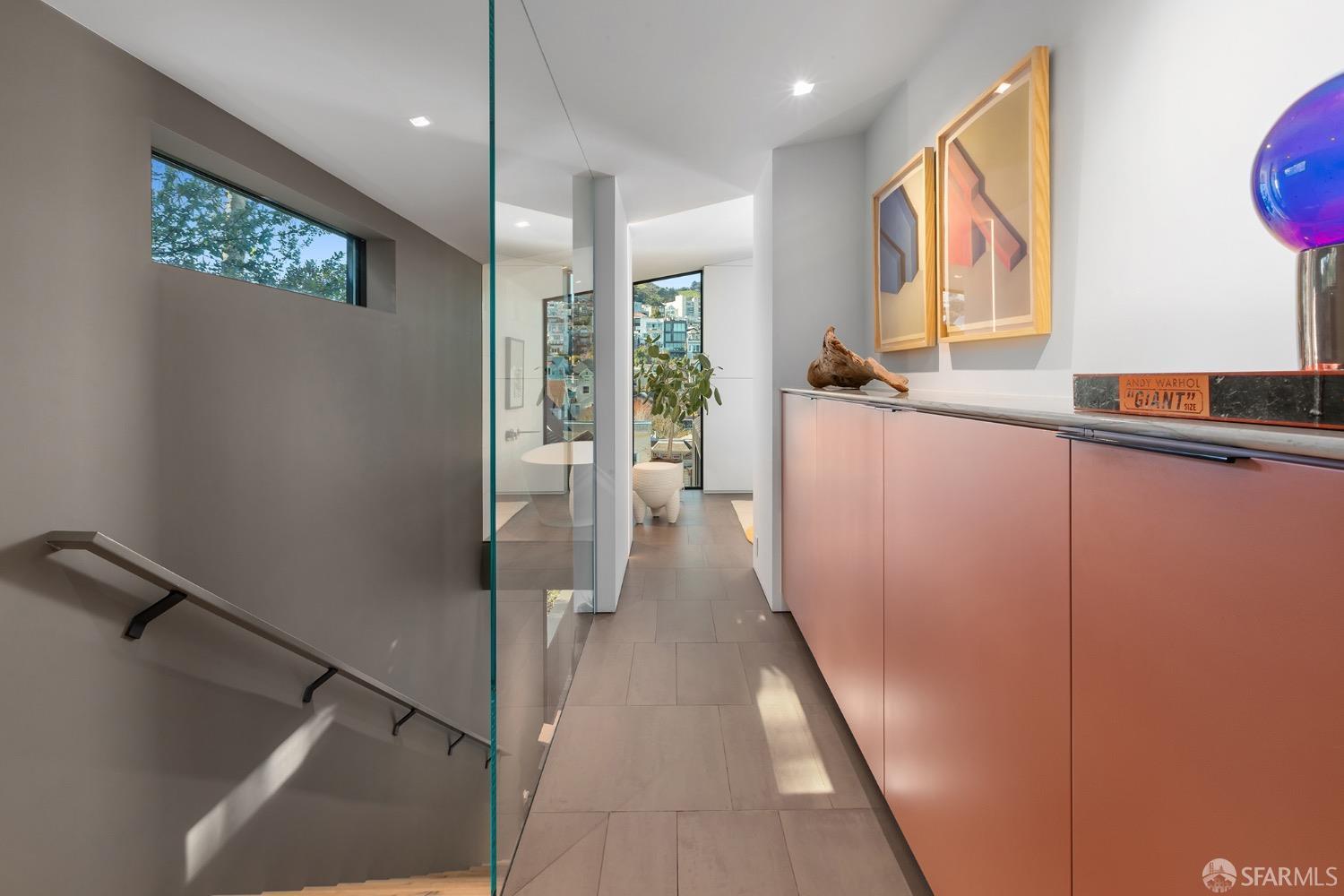 Detail Gallery Image 79 of 93 For 335 Diamond St, San Francisco,  CA 94114 - 3 Beds | 3 Baths