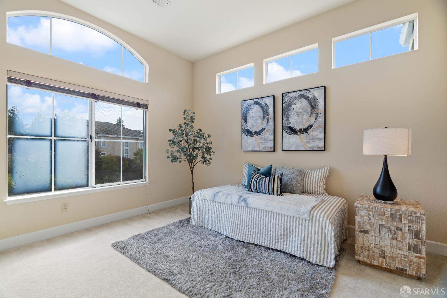 Detail Gallery Image 20 of 49 For 17 Lakewood Cir, San Mateo,  CA 94402 - 4 Beds | 3 Baths