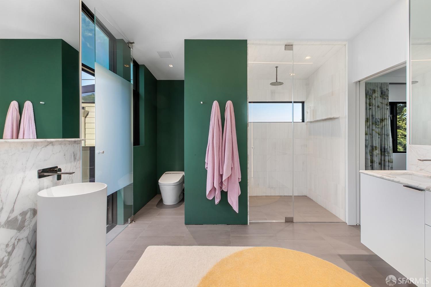 Detail Gallery Image 53 of 93 For 335 Diamond St, San Francisco,  CA 94114 - 3 Beds | 3 Baths