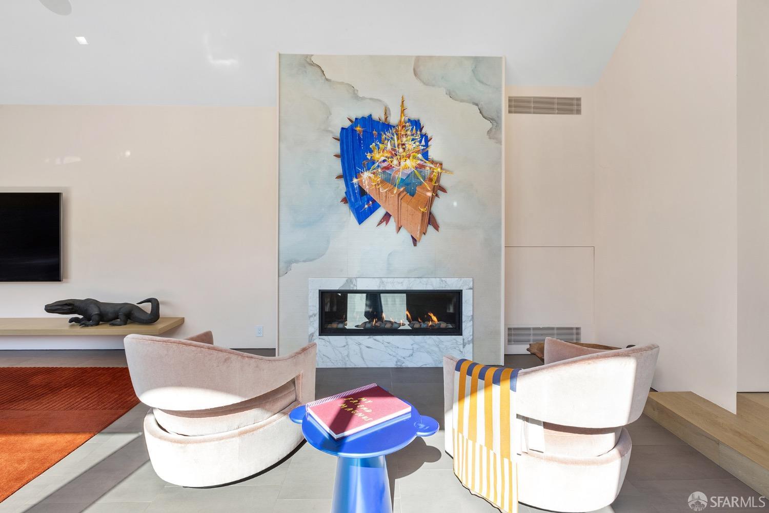 Detail Gallery Image 17 of 93 For 335 Diamond St, San Francisco,  CA 94114 - 3 Beds | 3 Baths