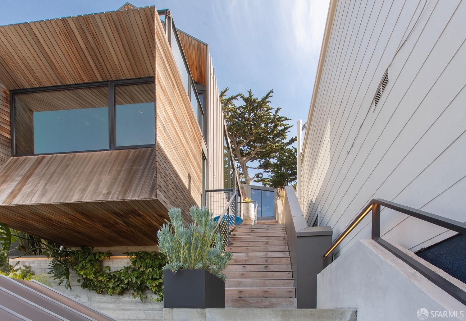 Detail Gallery Image 86 of 93 For 335 Diamond St, San Francisco,  CA 94114 - 3 Beds | 3 Baths