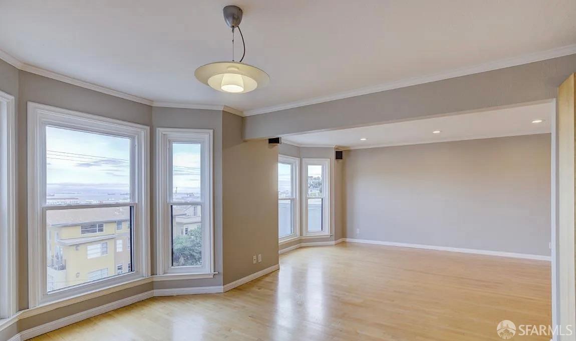 Detail Gallery Image 2 of 9 For 632 Missouri St #B,  San Francisco,  CA 94107 - 3 Beds | 2 Baths