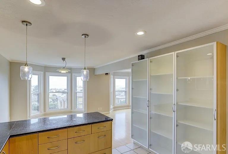 Detail Gallery Image 5 of 9 For 632 Missouri St #B,  San Francisco,  CA 94107 - 3 Beds | 2 Baths