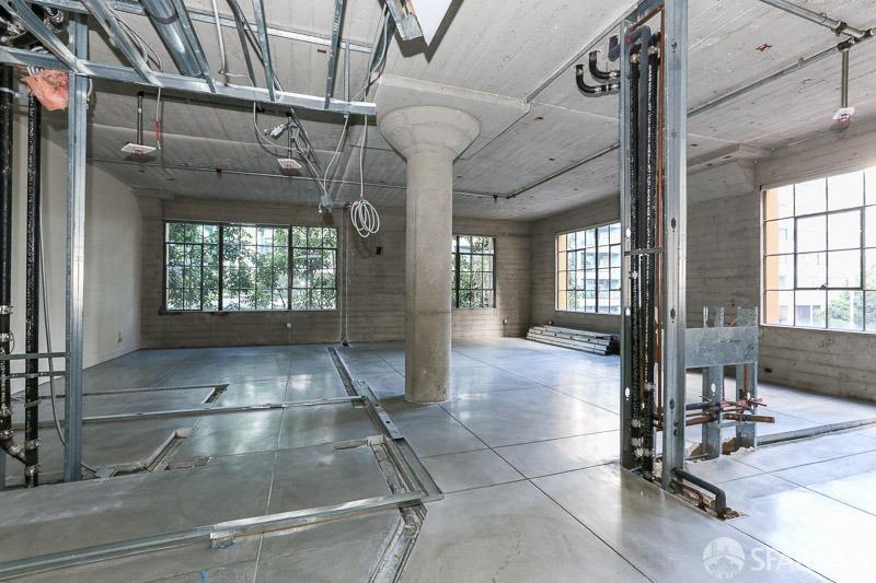 Photo #10: 425017227 Listing: Photo #10