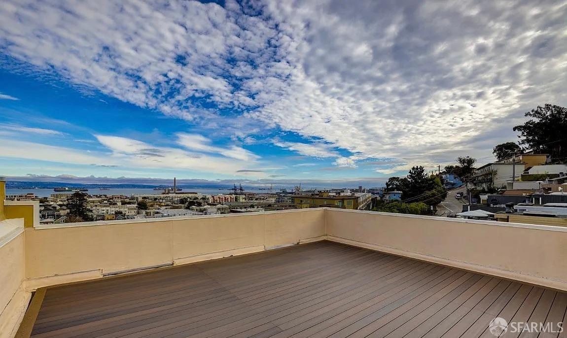 Detail Gallery Image 8 of 9 For 632 Missouri St #B,  San Francisco,  CA 94107 - 3 Beds | 2 Baths