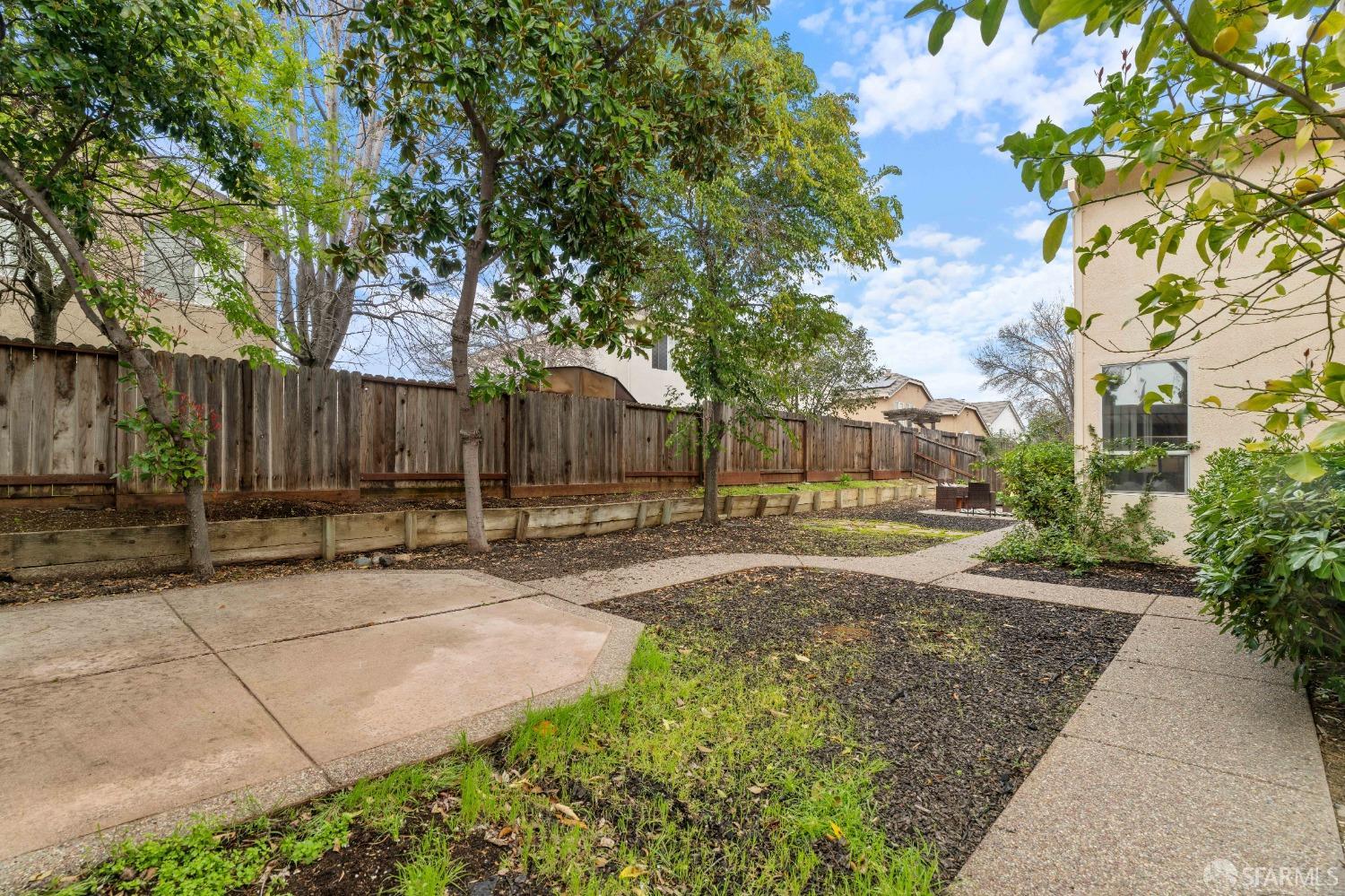 Detail Gallery Image 42 of 56 For 2626 Orange Way, Antioch,  CA 94531 - 5 Beds | 2/1 Baths