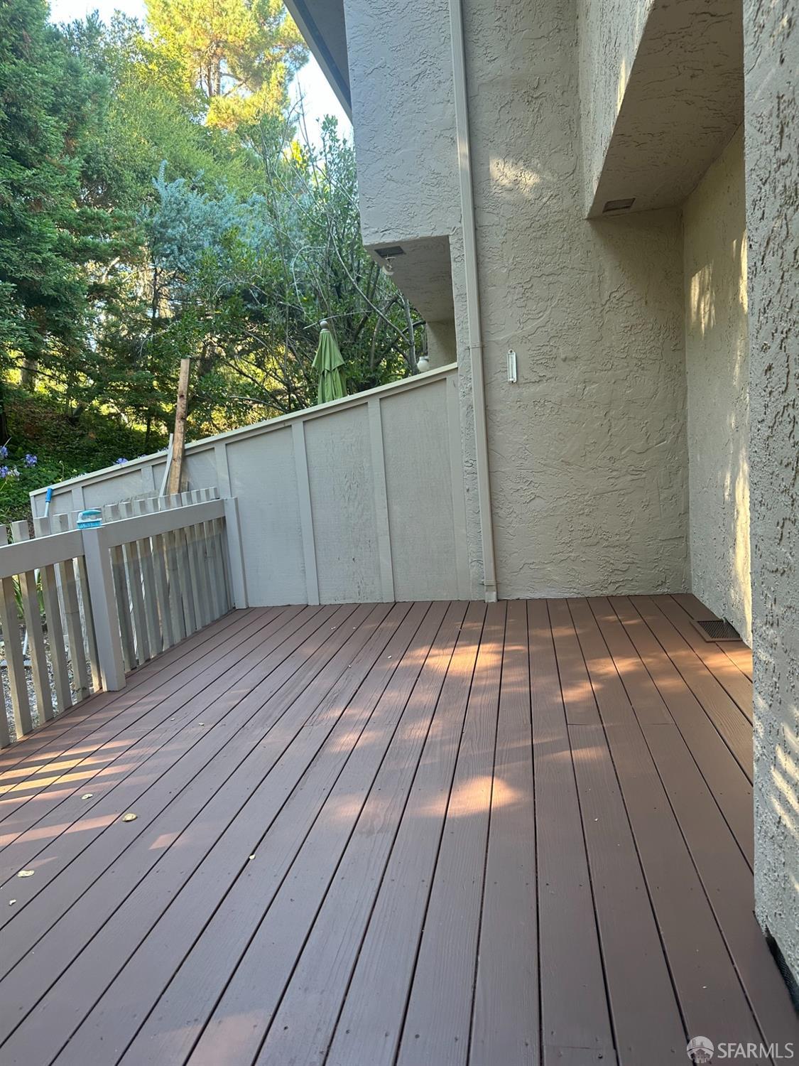 Detail Gallery Image 8 of 20 For 6 Havenridge Ct, San Mateo,  CA 94402 - 3 Beds | 2/1 Baths