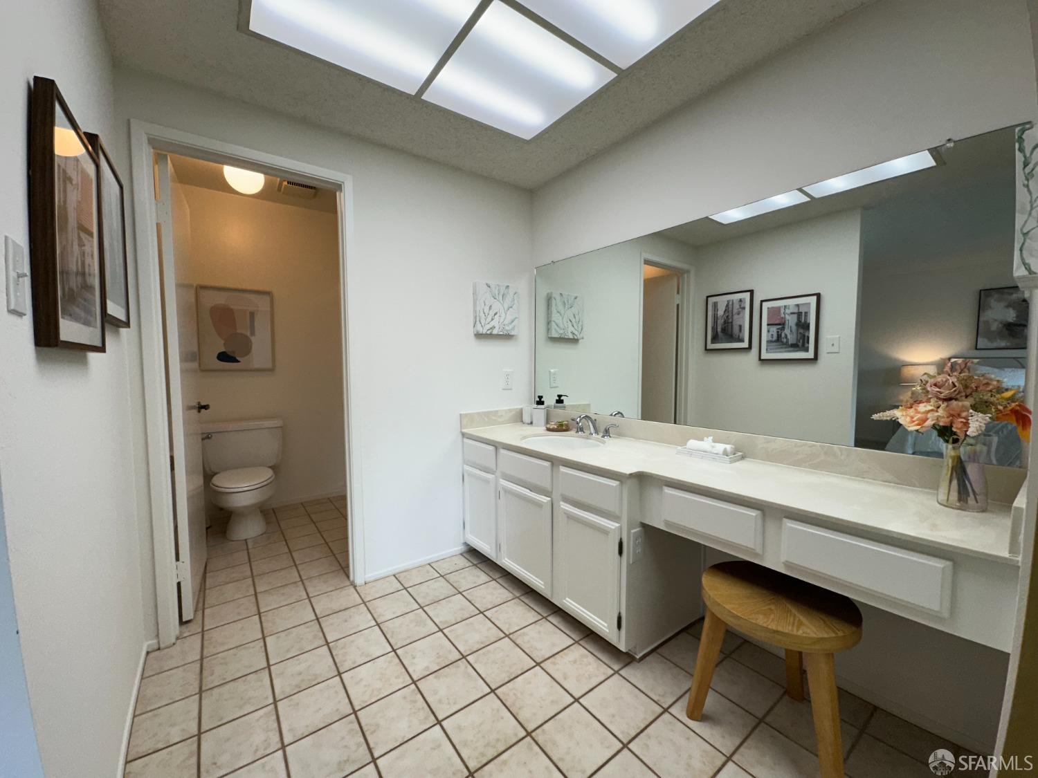 Detail Gallery Image 7 of 20 For 6 Havenridge Ct, San Mateo,  CA 94402 - 3 Beds | 2/1 Baths