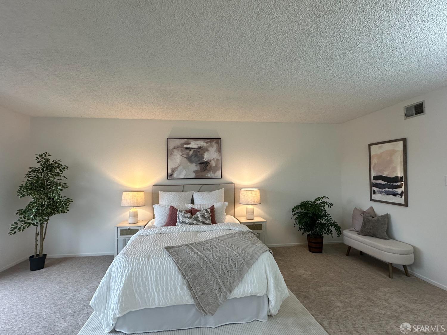 Detail Gallery Image 4 of 20 For 6 Havenridge Ct, San Mateo,  CA 94402 - 3 Beds | 2/1 Baths